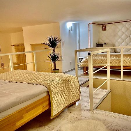 3 Comfortable And Cosy Apartments In Heart Of Budapest Near Basilica Bagian luar foto