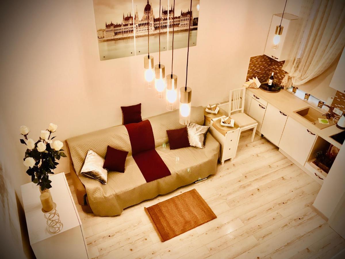 3 Comfortable And Cosy Apartments In Heart Of Budapest Near Basilica Bagian luar foto